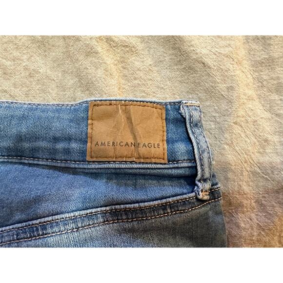 American Eagle Ripped Midi Shorts - Picture 5 of 7